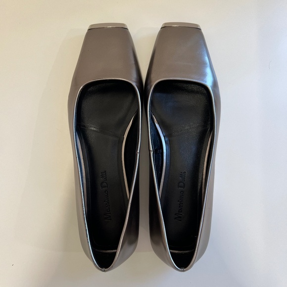 Massimo Dutti Leather Ballet Flats with Metal Toe - Picture 5 of 7